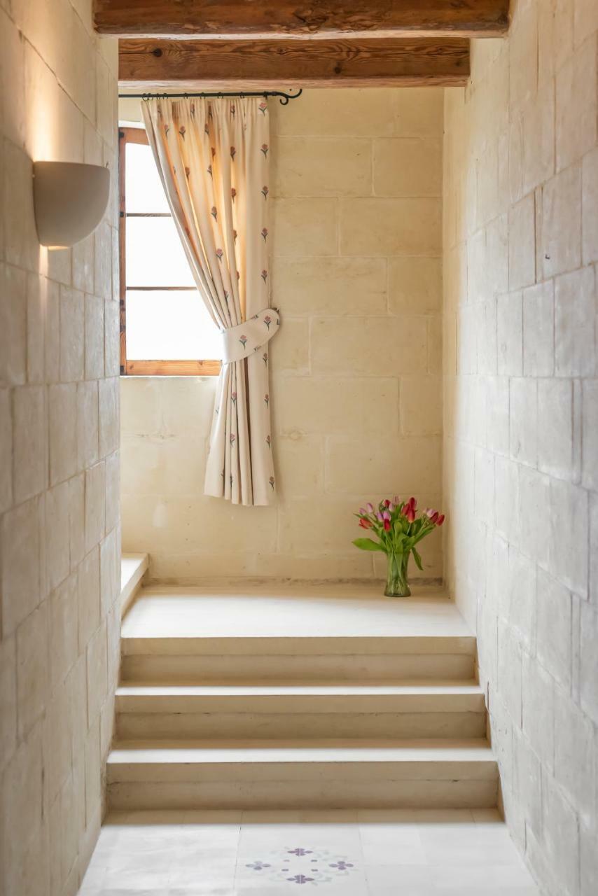 Mood Farmhouse B&B Għarb Exterior foto